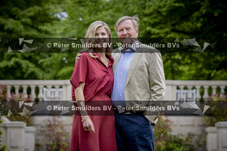 Den Haag 21 mei 2026
Fotouurtje met de koninklijke familie in de Hollandse tuin van Park Clingendael . Aanwezig Koning Willem Alexander Koningin Maxima Prinses Amalia Prinses Alexia en Prinses Ariane . 