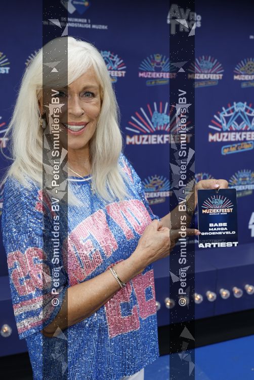 Zwolle 8 juli 2026
Muziekfeest op het Plein. Babe met Marga Bult Margot v d Ven en Rita v Rooij