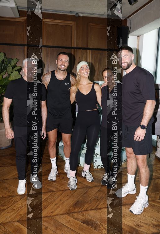 Amsterdam 26 mei 2026
Presentatie Marijn Kuipers / NOA in de Adam toren met aanwezig heel veel influencers. Marijn Kuipers Dries Roelvink Dave Roelvink Donny Roelvink en Lucienne Kenter