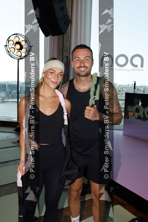 Amsterdam 26 mei 2026
Presentatie Marijn Kuipers / NOA in de Adam toren met aanwezig heel veel influencers. Marijn en partner Dave Roelvink