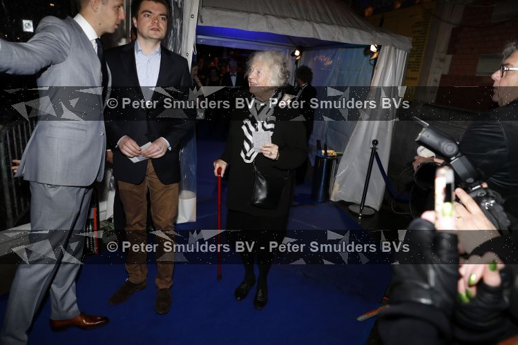 Amsterdam 9 maart 2018 
Boekenbal 2018 in de schouwburg van Amsterdam. Marjan Berk met kleinzoon