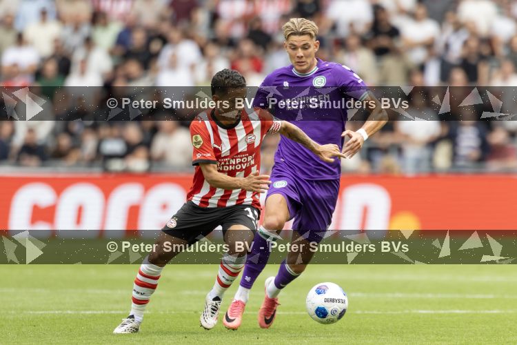 Eindhoven, 23 augustus 2026
Vriendenloterij Eredivisie
PSV - FC Groningen eindstand 5-1
Mauro Junior

Foto Carlo van Hout