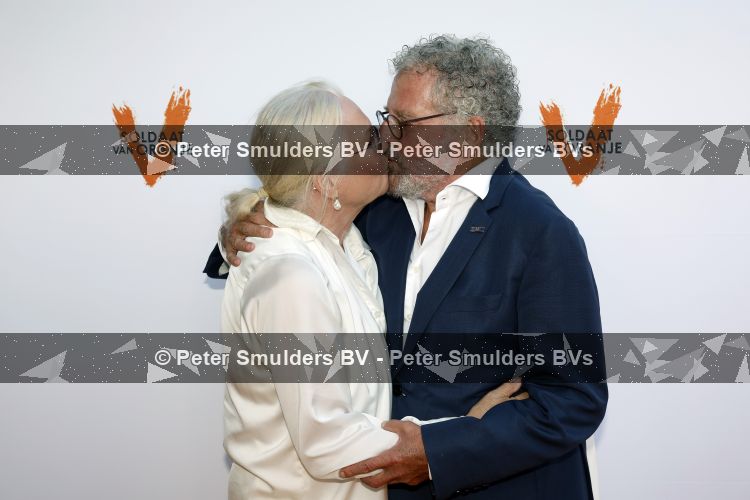 Leiden 11 juli 2026
De laatste voorstelling de soldaat van Oranje in de Hangar. Monique v d Ven kwam met haar man Edwin de Vries 