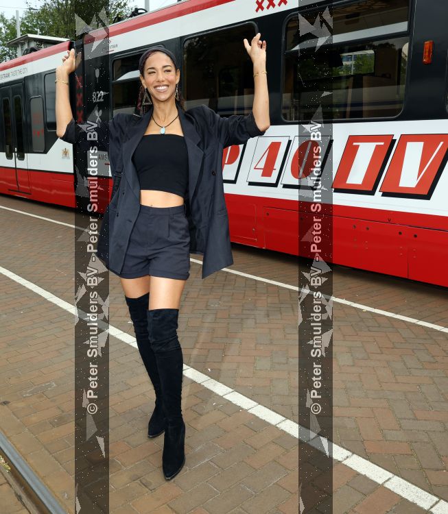 Amsterdam 27 mei 2026
3e deel van de boekenreeks 60 jaar Top 40 wordt feestelijk gelanceerd door bestickerde Top 40-tram met Erik de Zwart als trambestuurder. Natalie La Rose Erik de Zwart, Godfried Nevels en Jeroen Nieuwenhuize  zijn aanwezig 