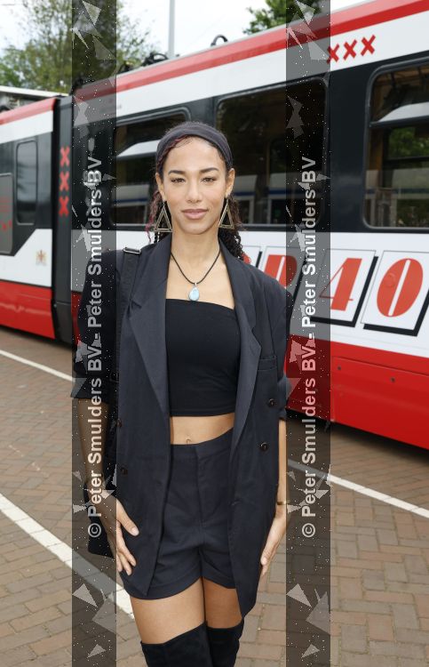 Amsterdam 27 mei 2026
3e deel van de boekenreeks 60 jaar Top 40 wordt feestelijk gelanceerd door bestickerde Top 40-tram met Erik de Zwart als trambestuurder. Natalie La Rose Erik de Zwart, Godfried Nevels en Jeroen Nieuwenhuize  zijn aanwezig 