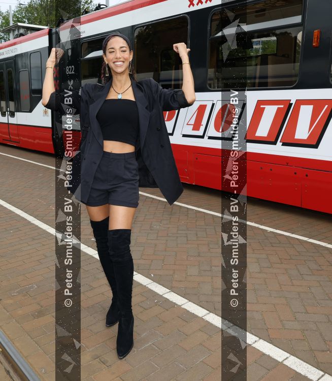 Amsterdam 27 mei 2026
3e deel van de boekenreeks 60 jaar Top 40 wordt feestelijk gelanceerd door bestickerde Top 40-tram met Erik de Zwart als trambestuurder. Natalie La Rose Erik de Zwart, Godfried Nevels en Jeroen Nieuwenhuize  zijn aanwezig 