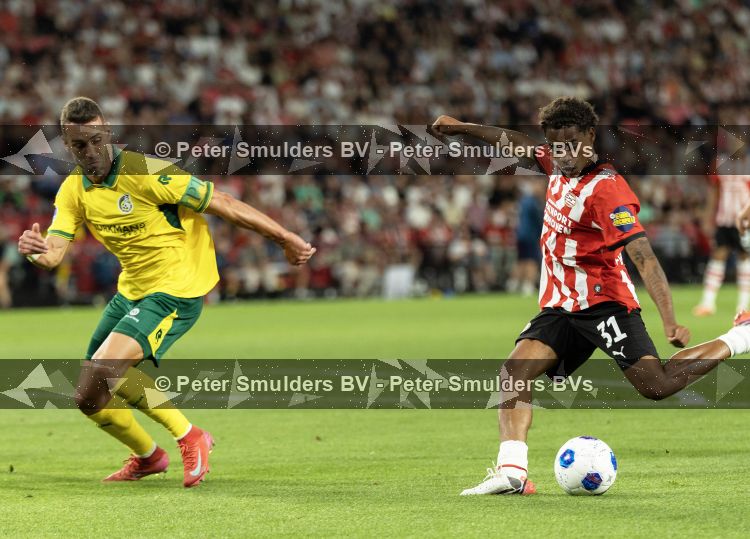 Eindhoven, 8 Augustus 2026
Kompetitie Seizoen 2026/2027
PSV-Fortuna SC, eindstand 2-2
Noah Fernandez
Foto Carlo van Hout