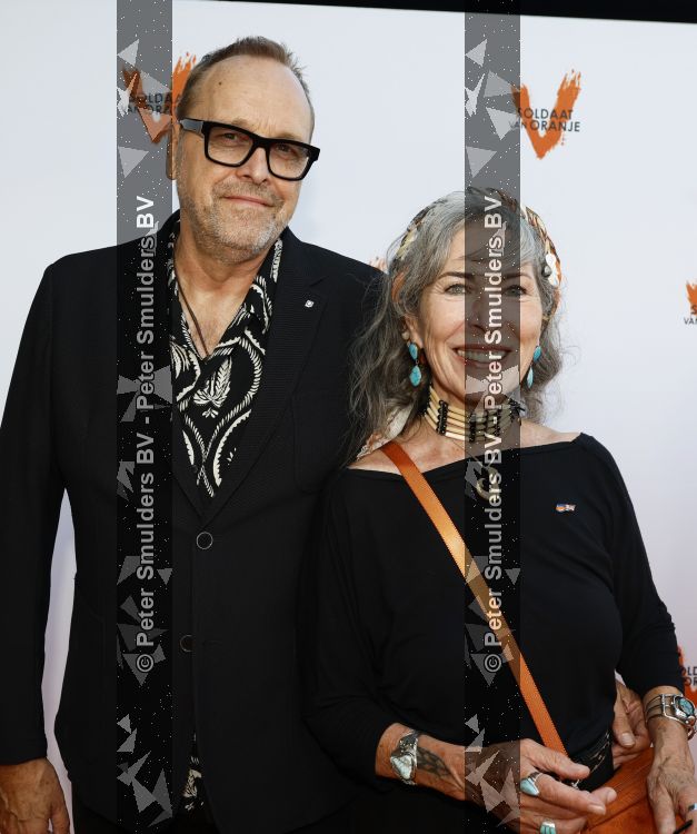 Leiden 11 juli 2026
De laatste voorstelling de soldaat van Oranje in de Hangar. Patricia Steur met partner