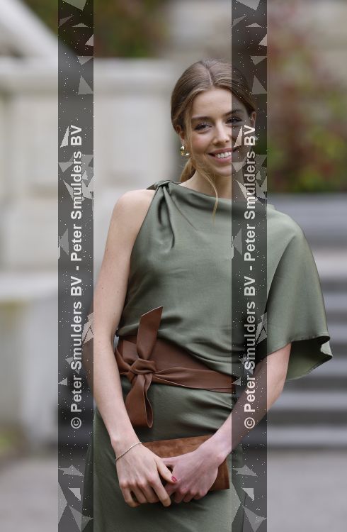 Den Haag 21 mei 2026
Fotouurtje met de koninklijke familie in de Hollandse tuin van Park Clingendael . Aanwezig Koning Willem Alexander Koningin Maxima Prinses Amalia Prinses Alexia en Prinses Ariane . 