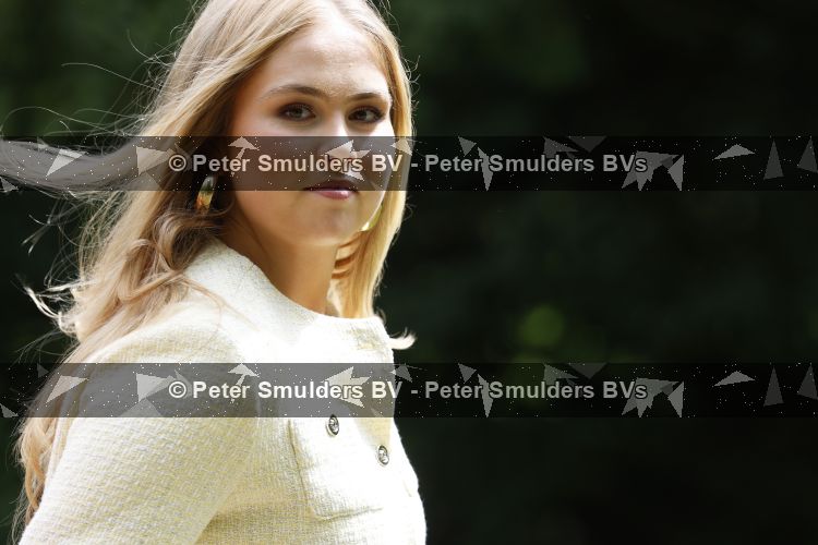 Den Haag 21 mei 2026
Fotouurtje met de koninklijke familie in de Hollandse tuin van Park Clingendael . Aanwezig Koning Willem Alexander Koningin Maxima Prinses Amalia Prinses Alexia en Prinses Ariane . 