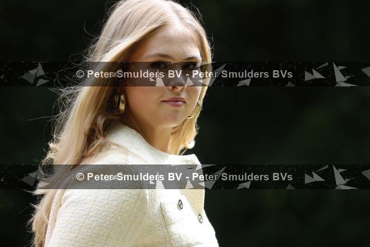 Den Haag 21 mei 2026
Fotouurtje met de koninklijke familie in de Hollandse tuin van Park Clingendael . Aanwezig Koning Willem Alexander Koningin Maxima Prinses Amalia Prinses Alexia en Prinses Ariane . 
