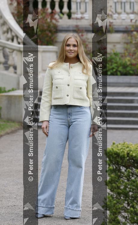 Den Haag 21 mei 2026
Fotouurtje met de koninklijke familie in de Hollandse tuin van Park Clingendael . Aanwezig Koning Willem Alexander Koningin Maxima Prinses Amalia Prinses Alexia en Prinses Ariane . 