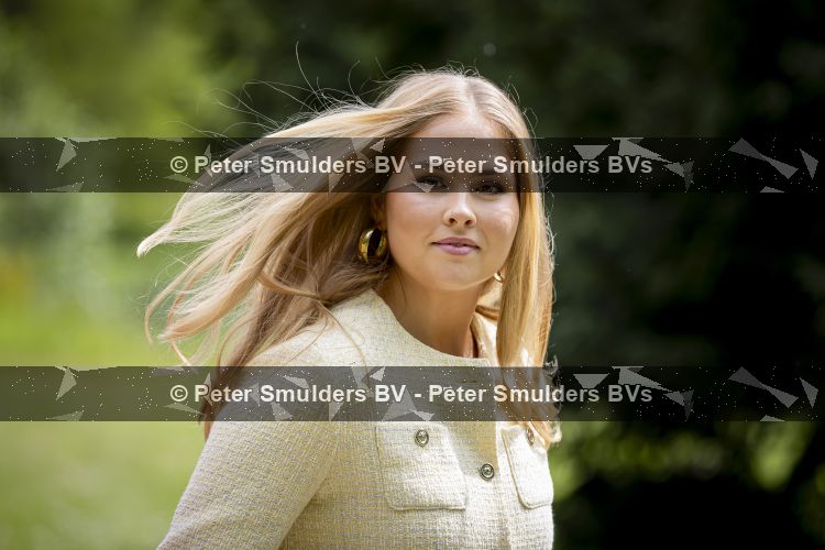 Den Haag 21 mei 2026
Fotouurtje met de koninklijke familie in de Hollandse tuin van Park Clingendael . Aanwezig Koning Willem Alexander Koningin Maxima Prinses Amalia Prinses Alexia en Prinses Ariane . 