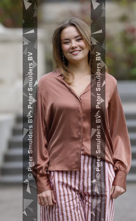 Den Haag 21 mei 2026
Fotouurtje met de koninklijke familie in de Hollandse tuin van Park Clingendael . Aanwezig Koning Willem Alexander Koningin Maxima Prinses Amalia Prinses Alexia en Prinses Ariane . 