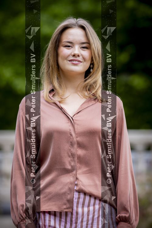 Den Haag 21 mei 2026
Fotouurtje met de koninklijke familie in de Hollandse tuin van Park Clingendael . Aanwezig Koning Willem Alexander Koningin Maxima Prinses Amalia Prinses Alexia en Prinses Ariane . 