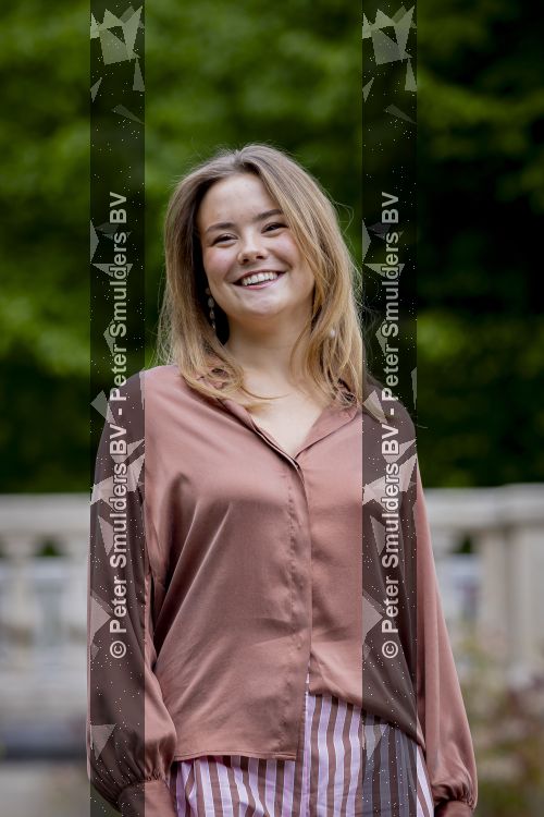 Den Haag 21 mei 2026
Fotouurtje met de koninklijke familie in de Hollandse tuin van Park Clingendael . Aanwezig Koning Willem Alexander Koningin Maxima Prinses Amalia Prinses Alexia en Prinses Ariane . 