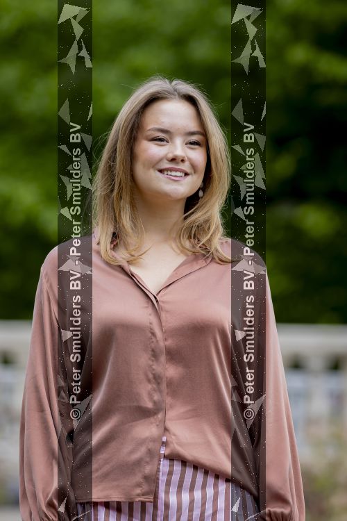 Den Haag 21 mei 2026
Fotouurtje met de koninklijke familie in de Hollandse tuin van Park Clingendael . Aanwezig Koning Willem Alexander Koningin Maxima Prinses Amalia Prinses Alexia en Prinses Ariane . 