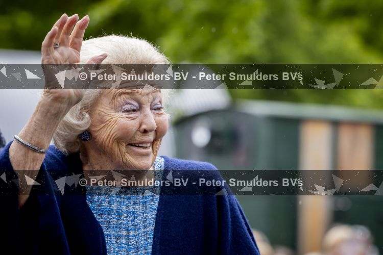 NOORDWOLDE - 20 mei 2026
Prinses Beatrix bezoekt Nationaal Vlechtmuseum ter gelegenheid van het 25 jarig jubileum, 20 Mei 2026. Tijdens het bezoekt onthult de prinses de originele wieg wij zij als baby in heeft gelegen. 
