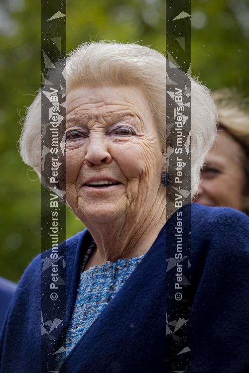 NOORDWOLDE - 20 mei 2026
Prinses Beatrix bezoekt Nationaal Vlechtmuseum ter gelegenheid van het 25 jarig jubileum, 20 Mei 2026. Tijdens het bezoekt onthult de prinses de originele wieg wij zij als baby in heeft gelegen. 