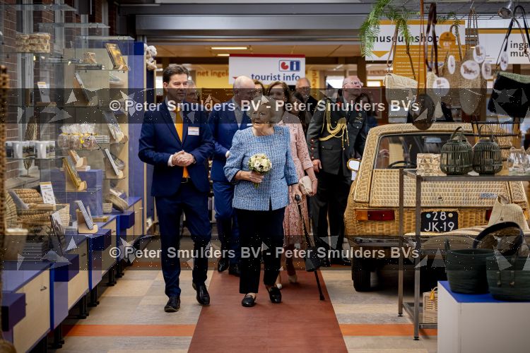 NOORDWOLDE - 20 mei 2026
Prinses Beatrix bezoekt Nationaal Vlechtmuseum ter gelegenheid van het 25 jarig jubileum, 20 Mei 2026. Tijdens het bezoekt onthult de prinses de originele wieg wij zij als baby in heeft gelegen. 