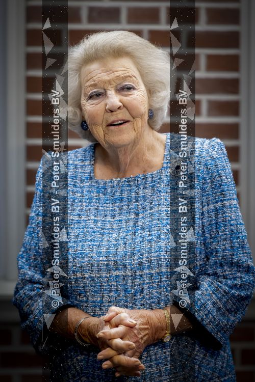 NOORDWOLDE - 20 mei 2026
Prinses Beatrix bezoekt Nationaal Vlechtmuseum ter gelegenheid van het 25 jarig jubileum, 20 Mei 2026. Tijdens het bezoekt onthult de prinses de originele wieg wij zij als baby in heeft gelegen. 