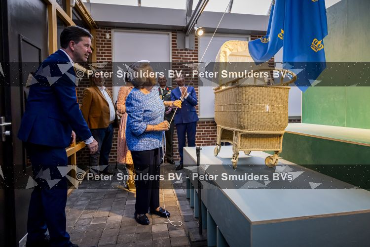 NOORDWOLDE - 20 mei 2026
Prinses Beatrix bezoekt Nationaal Vlechtmuseum ter gelegenheid van het 25 jarig jubileum, 20 Mei 2026. Tijdens het bezoekt onthult de prinses de originele wieg wij zij als baby in heeft gelegen. 