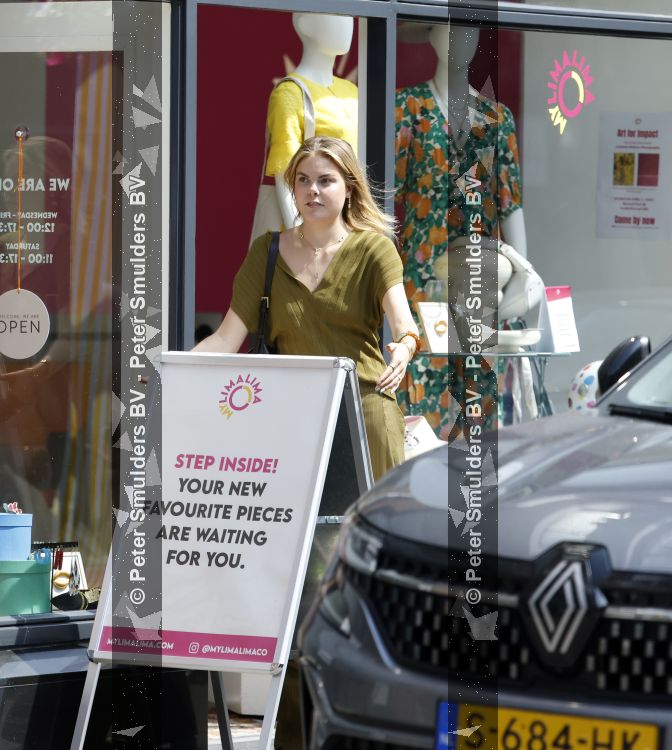 Den Haag 27 mei 2026
Prinses Eloise aan het werk in haar winkel Mylimalima in Den haag 