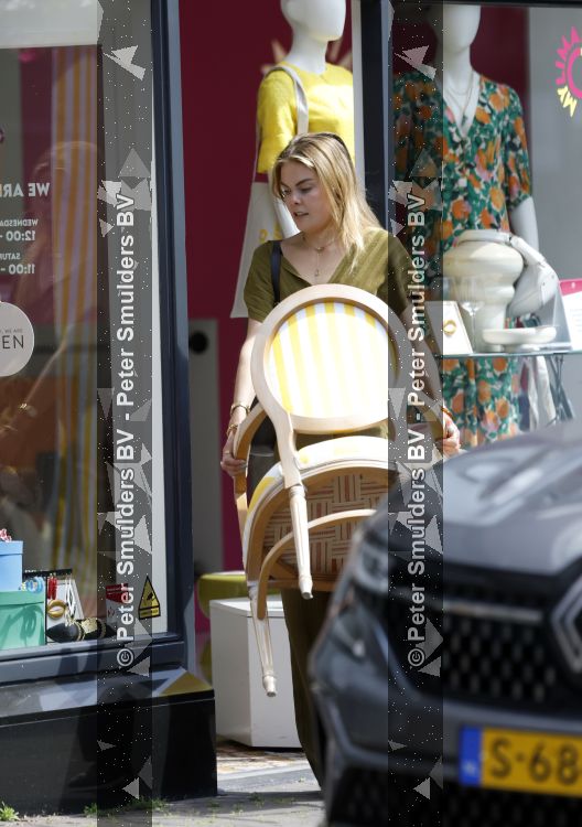 Den Haag 27 mei 2026
Prinses Eloise aan het werk in haar winkel Mylimalima in Den haag 