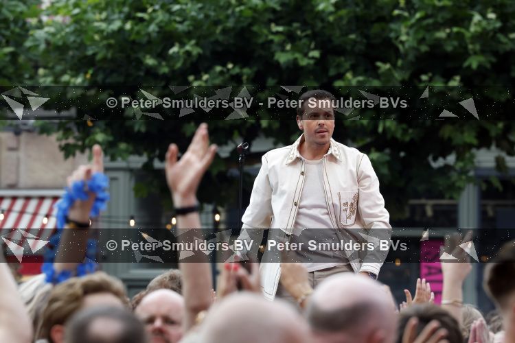 Zwolle 8 juli 2026
Muziekfeest op het Plein. Quido v d Graaf 