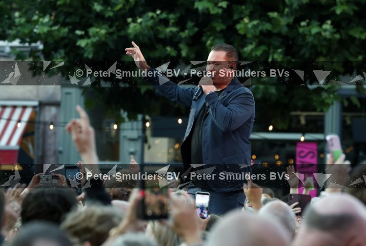 Zwolle 8 juli 2026
Muziekfeest op het Plein.  Robert Pater