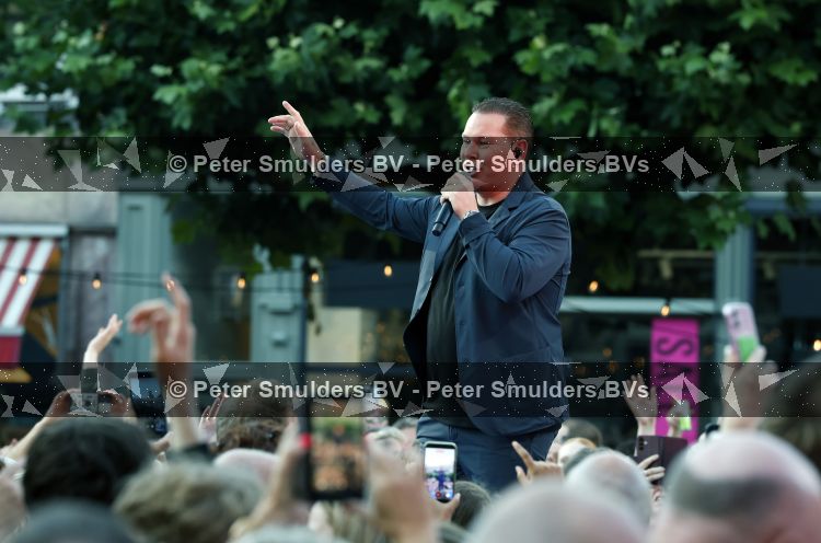 Zwolle 8 juli 2026
Muziekfeest op het Plein.  Robert Pater