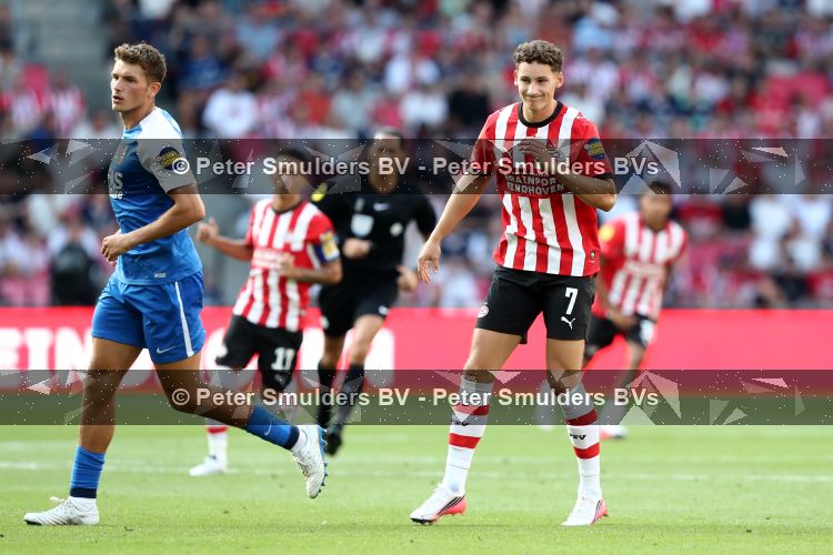 Eindhoven, 3 Augustus 2026
Johan Cruijffschaal wedstrijd
PSV-AZ Eindstand 0-4
