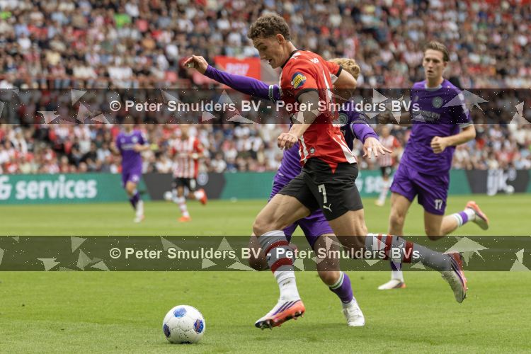 Eindhoven, 23 augustus 2026
Vriendenloterij Eredivisie
PSV - FC Groningen eindstand 5-1
Ruben v Bommel

Foto Carlo van Hout