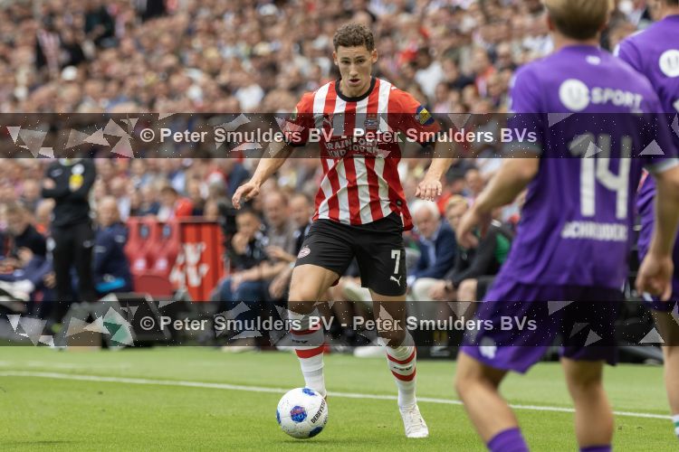 Eindhoven, 23 augustus 2026
Vriendenloterij Eredivisie
PSV - FC Groningen eindstand 5-1
Ruben v Bommel

Foto Carlo van Hout