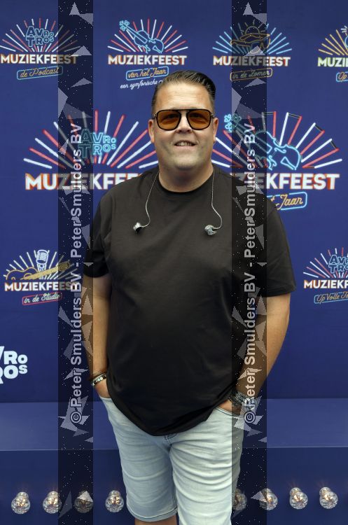Zwolle 8 juli 2026
Muziekfeest op het Plein. Rutger v Barneveld kwam metb zijn vrouw 