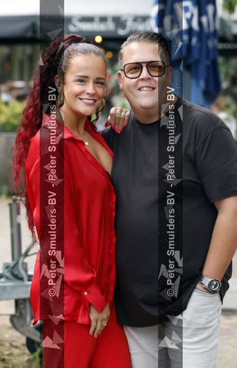 Zwolle, 8 Juli 2026
Muziekfeest Grote Markt
Rutger v Barnevelt met zijn vrouw