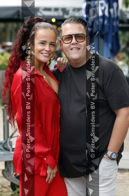 Zwolle, 8 Juli 2026
Muziekfeest Grote Markt
Rutger v Barnevelt met zijn vrouw