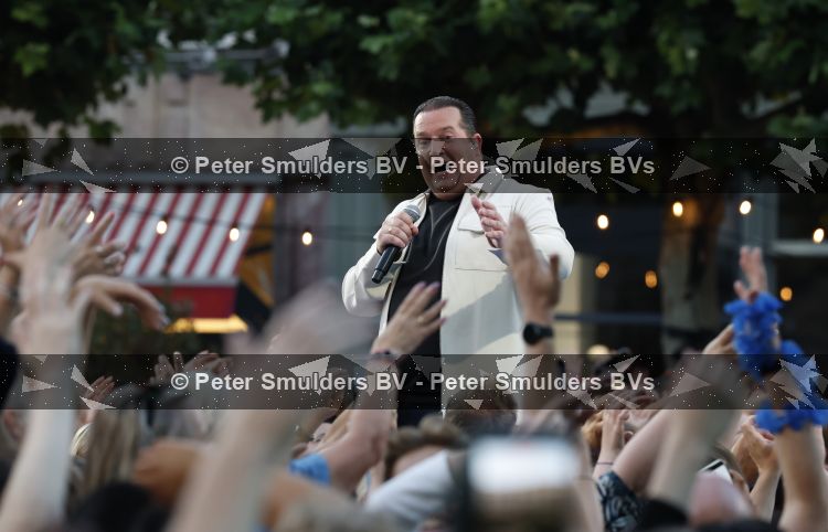 Zwolle 8 juli 2026
Muziekfeest op het Plein. Stef Ekkel
