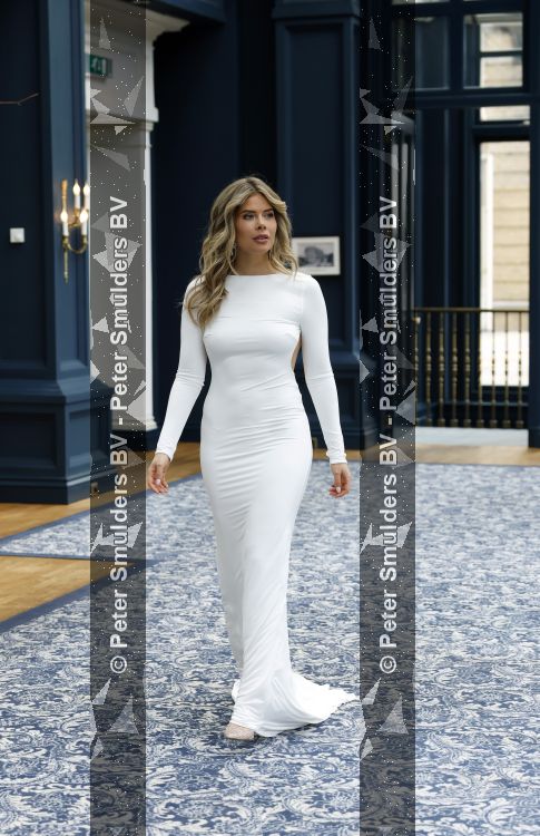Amsterdam 18 mei 2026
Stephanie Tency in het Amstelhotel . Ze vertrekken daarna met aantal gasten met boot om half jaar van haar boek te vieren 