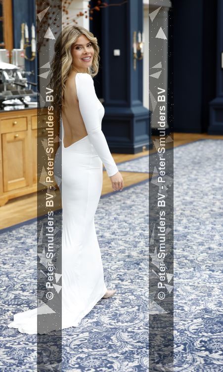 Amsterdam 18 mei 2026
Stephanie Tency in het Amstelhotel . Ze vertrekken daarna met aantal gasten met boot om half jaar van haar boek te vieren 