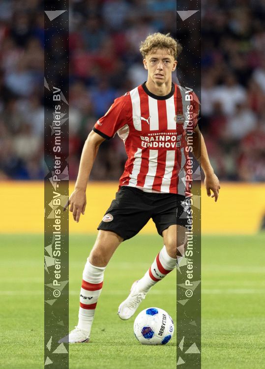 Eindhoven, 8 Augustus 2026
Kompetitie Seizoen 2026/2027
PSV-Fortuna SC, eindstand 2-2
Sven Mijnans
Foto Carlo van Hout