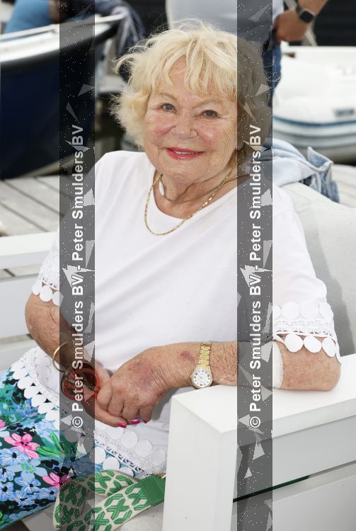 Loosdrecht 29 mei 2026
Eddy Ouwens viert zijn 80e verjaardag met een boottocht en een borrel bij Lakeside cafe . Tineke de Nooij