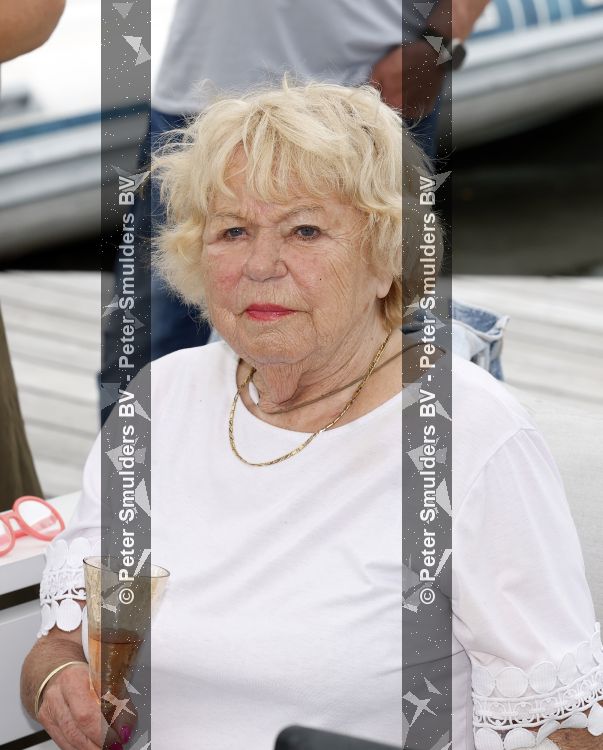 Loosdrecht 29 mei 2026
Eddy Ouwens viert zijn 80e verjaardag met een boottocht en een borrel bij Lakeside cafe . Tineke de Nooij
