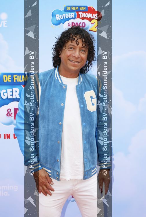 Amsterdam 31 mei 2026
Premiere Rutger Thomas en Paco 2 in Pathe Arena . Vinzzent met vrouw en zoon