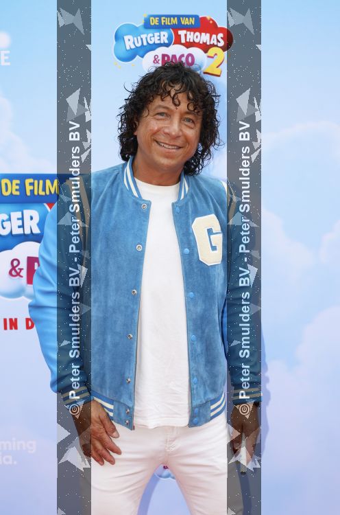 Amsterdam 31 mei 2026
Premiere Rutger Thomas en Paco 2 in Pathe Arena . Vinzzent met vrouw en zoon