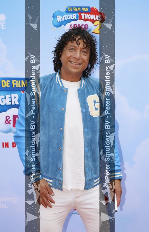 Amsterdam 31 mei 2026
Premiere Rutger Thomas en Paco 2 in Pathe Arena . Vinzzent met vrouw en zoon
