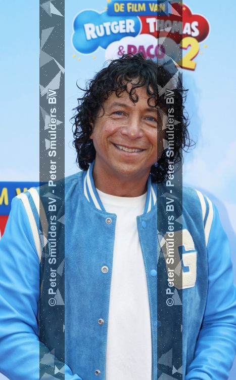 Amsterdam 31 mei 2026
Premiere Rutger Thomas en Paco 2 in Pathe Arena . Vinzzent met vrouw en zoon