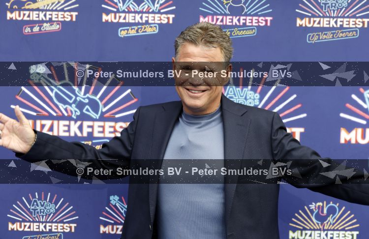 Zwolle 8 juli 2026
Muziekfeest op het Plein. Wolter Kroes 