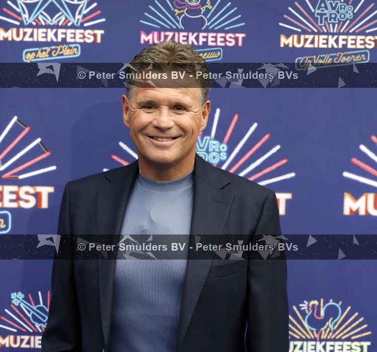 Zwolle, 8 Juli 2026
Muziekfeest Grote Markt
Wolter Kroes