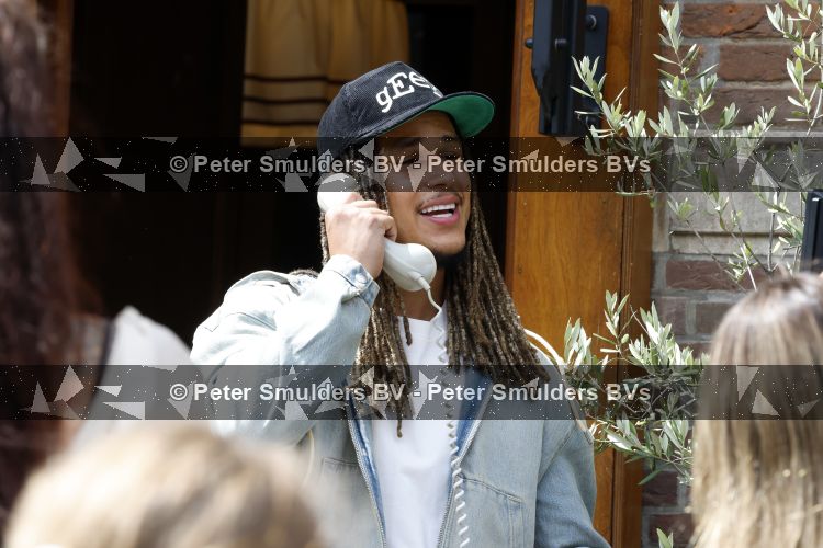 Amsterdam 1 juni 2026
Zanger Yssib met opnames videoclip 